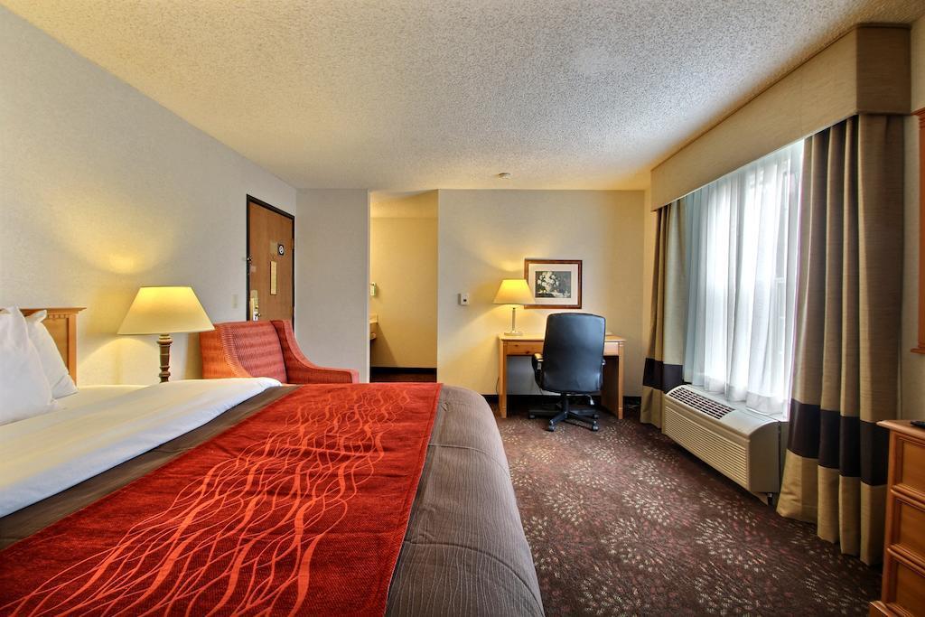 Comfort Inn פונד דו לאק מראה חיצוני תמונה
