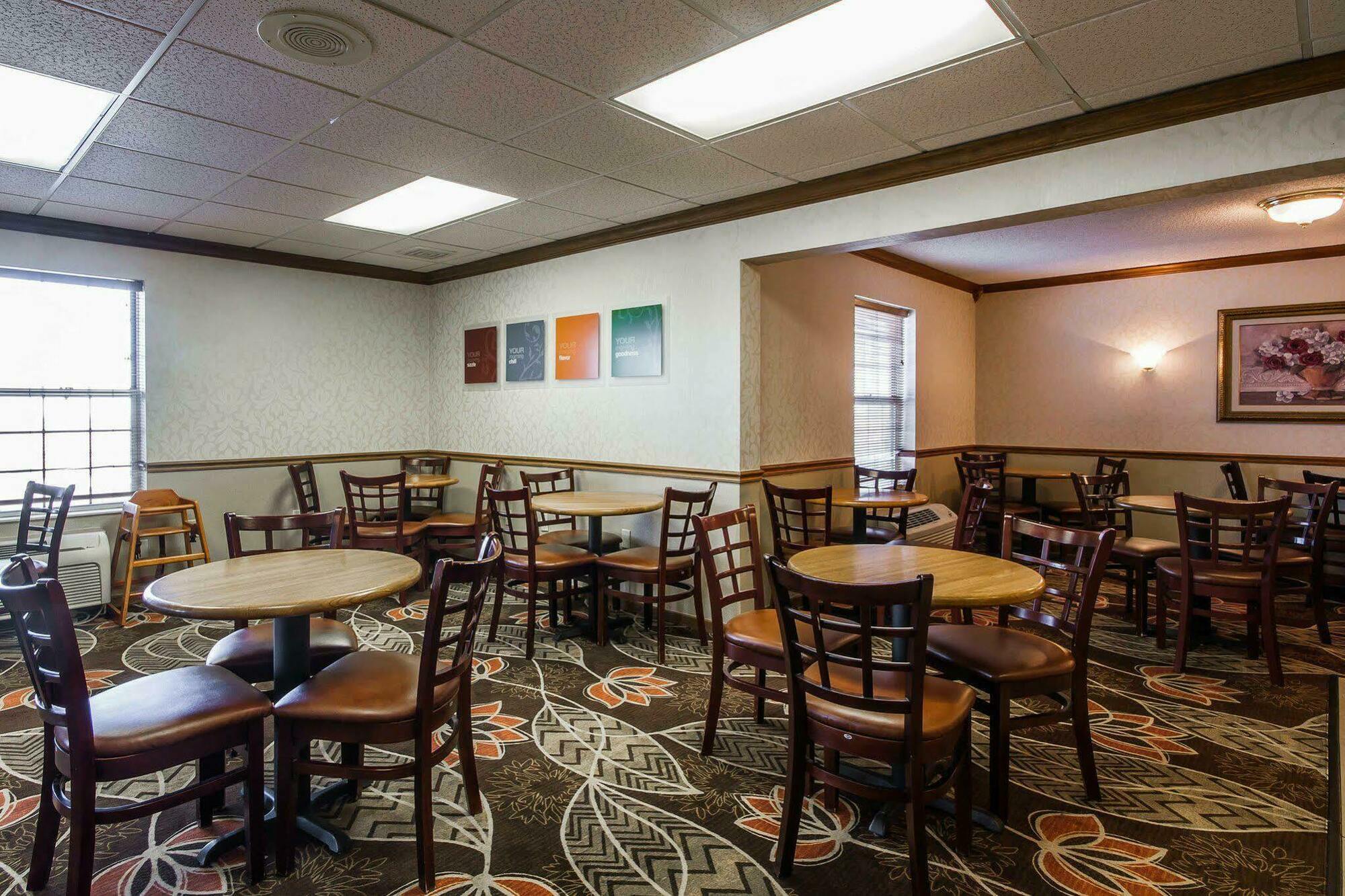 Comfort Inn פונד דו לאק מראה חיצוני תמונה